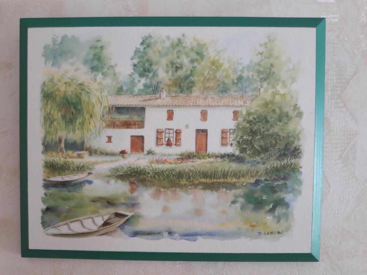 Le Logis De Lange Apt Les Aigrettes Saint-Hilaire-la-Palud Exterior foto